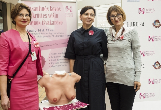 Krūties diena EUROPOJE: ką apie krūties vėžį turi žinoti, kai tau tik 30