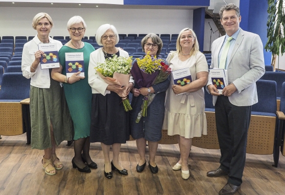 NVI pristatyta dr. (HP) J. Didžiapetrienės ir doc. dr. G. Smailytės knyga „Onkologų darbai: mokytojai ir mokiniai“